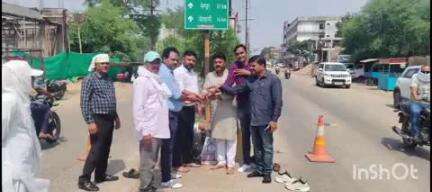 अनूपपुर: अनूपपुर में स्ट्रीट लाइट लगाने के लिए नगर पालिका एवं पार्षदों ने किया भूमि पूजन