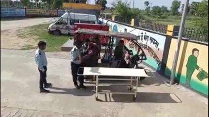 सिलाव: सिलाव वायपास में ई-रिक्शा और ट्रैक्टर की टक्कर, ई-रिक्शा चालक जख्मी, ट्रैक्टर चालक हिरासत में
