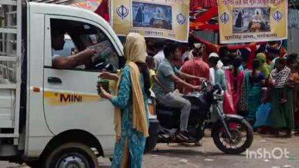 चाईबासा: शहर के गुरुद्वारे में मनाया गया गुरु अर्जन देव जी का शहीदी दिवस, राहगीरों को किया गया शरबत का वितरण