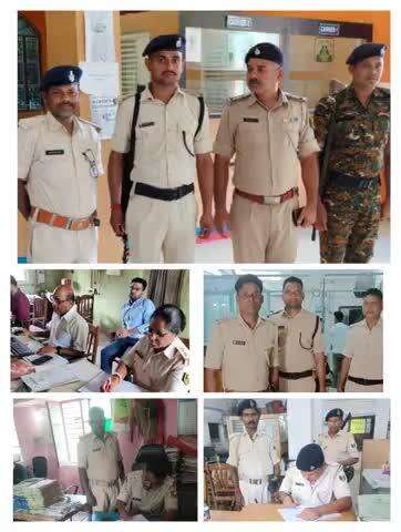 #कटिहार_पुलिस द्वारा बैंकिंग प्रतिष्ठानों /ATM में सुरक्षा-व्यवस्था सुनिश्चित करनें हेतू बैंकों की सुरक्षा जांच की जा रही है I

👉बैंक परिसर के अंदर एवं बाहर संदिग्ध पर निगरानी रखी जा रही है I