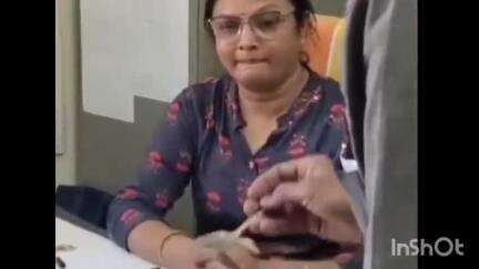 बड़गांव: आंगनबाड़ी कार्यकर्ताओं से रिश्वत लेते पकड़ी गई महिला अकाउंट ऑफिसर, ACB ने किया गिरफ्तार