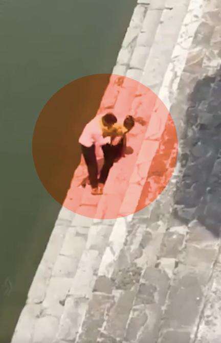 बिहार के रोहताश में शेरशाह सूरी के मकबरे के पास अश्लील हरकत करते कपल का वीडियो आया सामने, जांच के आदेश