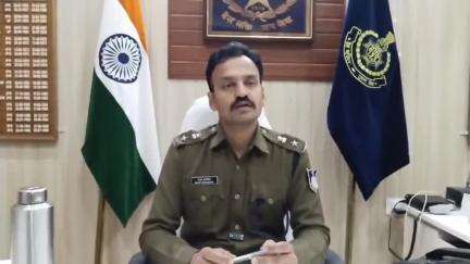 मंडला: 'ऑपरेशन मुस्कान' के तहत मंडला पुलिस ने 28 नाबालिग बालिकाओं को दस्तयाब कर परिजनों को सौंपा