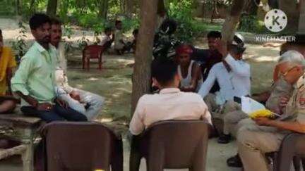 प्रतापगढ़: तरौल गांव में घर में घुसे चोरों ने अलमारी और बक्से को तोड़कर लाखों की चोरी की