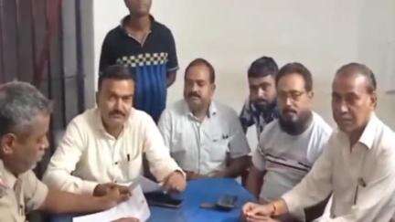 चास: PM नरेंद्र मोदी पर अभद्र टिप्पणी करने पर BJP ने कांग्रेस जिलाध्यक्ष के खिलाफ थाने में शिकायत दर्ज कराई