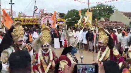 ಚಾಮರಾಜನಗರ: ಕಿಲಗೆರೆ ಗ್ರಾಮದಲ್ಲಿ ವಿಜೃಂಭಣೆಯ ಬಸವ ಜಯಂತಿ ಆಚರಣೆ