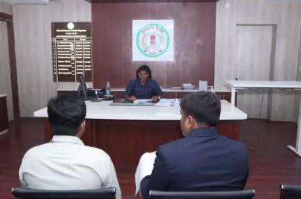 सूरजपुर: जिला स्तरीय आधार मॉनीटरिंग समिति की बैठक कलेक्ट्रेट कक्ष सूरजपुर में संपन्न हुई