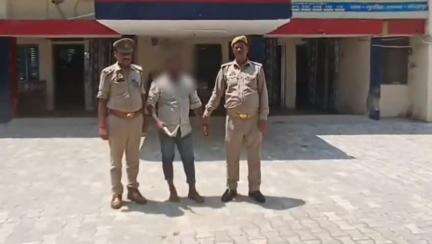 गोरखपुर: गुलहरिया पुलिस ने हत्या के प्रयास के आरोप में 1 अभियुक्त को किया गिरफ्तार, 1 अदद हँसिया किया बरामद