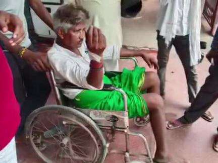 फतेहपुर: गाजीपुर के शाह कस्बे में बाइक सवार की टक्कर से बाजार करने गया अधेड़ घायल, अस्पताल में भर्ती