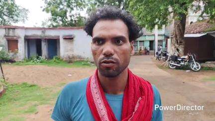 सोनारायठाढ़ी: आमगाछी गांव के निवासी ने थाने में टोटो व नगदी छीने जाने की शिकायत की, कार्रवाई की मांग