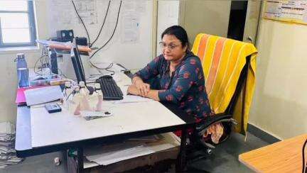 गिर्वा: ACB ने महिला बाल विकास विभाग की अकाउंट ऑफिसर को रिश्वत लेते किया गिरफ्तार, UIT सर्कल स्थित ऑफिस पर ASP ने दी जानकारी