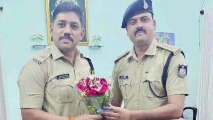 दमोह: अतिरिक्त पुलिस अधीक्षक सुजीत सिंह भदौरिया ने दमोह पहुंचकर पदभार संभाला, पुलिस अधिकारियों ने किया स्वागत