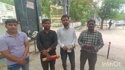 एटा: बकरीद के त्योहार पर गौकशी की घटना रोकने के लिए गौ रक्षा विभाग ने विश्व हिंदू परिषद के साथ पुलिस कप्तान को सौंपा ज्ञापन
