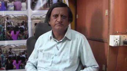 ભુજ: ભોજન સમારંભમાં વધેલ રસોઇને ગરીબોના ઝુંપડે પહોંચાડવાનું માનવજ્યોત સંસ્થાનું સેવાકાર્ય, પ્રબોધ મુનવરે વિગતો આપી