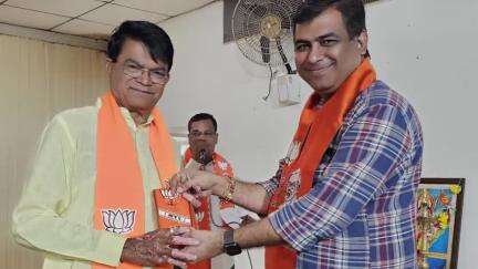 વલસાડ: સૌરાષ્ટ્ર કડવા પાટીદાર સમાજ હોલ ખાતે અહિલ્યાબાઈ હોલકરની જન્મ જયંતી નિમિત્તે ભારતીય જનતા પાર્ટીનું નાગરિક સંમેલન યોજાયું