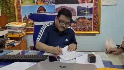 শালবনি: জেলায় নতুন করে করোনার আতঙ্ক, শুরু হল স্বাস্থ্য দপ্তরের বৈঠক