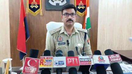 थाना भोजीपुरा पुलिस एवं SOG टीम द्वारा फर्जी जाति,आय प्रमाण पत्र, हाईस्कूल मार्कशीट, आधार, पैन कार्ड, फर्जी दस्तावेज