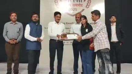छिंदवाड़ा नगर: एफडीडीआई में प्रतिभा सम्मान समारोह आयोजित, कलेक्टर ने मेधावी विद्यार्थियों को किया सम्मानित
