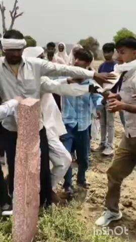 बयाना: बयाना के नयागांव खुर्द में ग्रामीणों ने राजस्व टीम पर किया हमला
