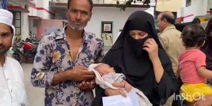 बागपत: हरचंदपुर की पीड़िता ने दहेज में ₹5 लाख और कार न देने पर महिला के साथ मारपीट और फांसी लगाने की नीयत से शिकायत की