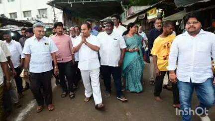 వెజిటబుల్ మార్కెట్లో మౌలిక సదుపాయాలు మెరుగు పరుస్తాం: ఎమ్మెల్యే ఆరని