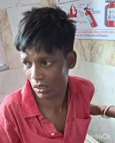 বাসন্তী: কুলতলী বাজারে টোটো উল্টে গুরুতর আহত এক ব্যক্তি, হাসপাতালে চিকিৎসাধীন