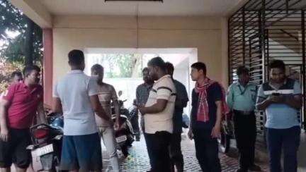 মোহনপুর: উদয়পুরে গাড়ির ধাক্কায় আহত ব্যবসায়ী,GBP- হাসপাতালের চিকিৎসাধীন অবস্থায় প্রয়াত