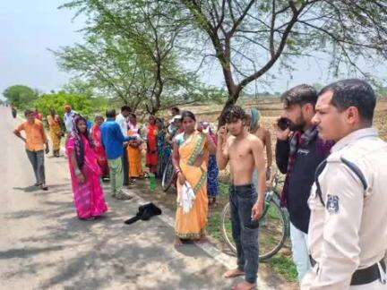 कवर्धा: ग्राम रवेली के पास तेज रफ्तार बाइक सवार 3 लोग अनियंत्रित होकर गिरे, जिला अस्पताल में भर्ती