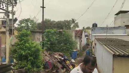 கோவை தெற்கு: செட்டிபாளையம் பகுதியில் மழை நீருடன் சாக்கடை நீர் கலந்து வீடுகள் மூழ்கின அவதிப்பட்டு வரும் மக்கள் #localissue