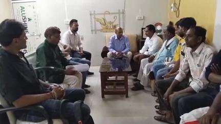 खरगौन: कांग्रेस पार्षदों ने SDM से की बिस्टान नगर पंचायत में टैंकर रिपेयरिंग व हाईमास्ट खरीदी में घोटाले की शिकायत