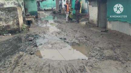 पंधाना: बोरगांव बुजुर्ग आदिवासी मोहल्ले में नालियों की नहीं होती सफाई, रहवासियों ने लगाया आरोप #jansamasya