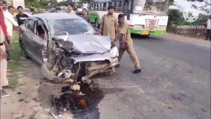 వైరా: కొనిజర్ల మండలం తనికెళ్ళ గ్రామం వద్ద లారీ కారు ఆటో డి