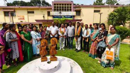 କୋରାପୁଟ ସହର: ସୁନାବେଡା ପୌର ପରିଷଦ ବିଦାୟ ସମ୍ବର୍ଦ୍ଧନା କାର୍ଯ୍ୟକ୍ରମ ଆୟୋଜିତ ଯୋଗଦେଲେ କୋରାପୁଟ ବିଧାୟକ