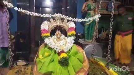 மன்னார்குடி: மேலதிருப்பாலக்குடியில் மகா மாரியம்மன் திருக்கோவில் குத்துவிளக்கு பூஜை