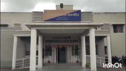 पीथमपुर: ग्राम दिग्ठान में घर का दरवाजा तोड़कर ₹70 हजार की नकदी व सोने के आभूषण चुराकर फरार हुए बदमाश, मामला दर्ज