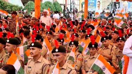 शिमला शहरी: कांग्रेस ने पीटरहॉफ में सैनिकों के सम्मान में जयहिंद सभा का किया आयोजन, शहीदों के परिजनों को किया गया सम्मानित