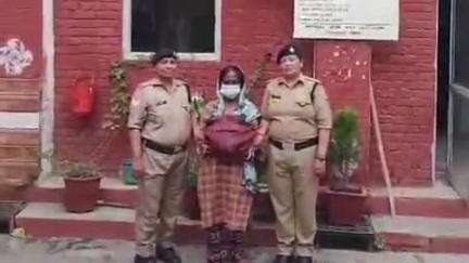 हरिद्वार: नगर कोतवाली पुलिस ने लालजीवाला के पास से महिला गांजा तस्कर को किया गिरफ्तार, 1.6 किलोग्राम गांजा बरामद