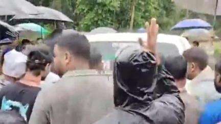 শিলচর: বেঙ্গালুরুতে নিয়ন্ত্রণ হারিয়ে ডিভাইডারে ধাক্কা মেরে মৃত্যু লরি চালকের, সোনাই স্বাধীনবাজারে সম্পন্ন হল শেষকৃত্য