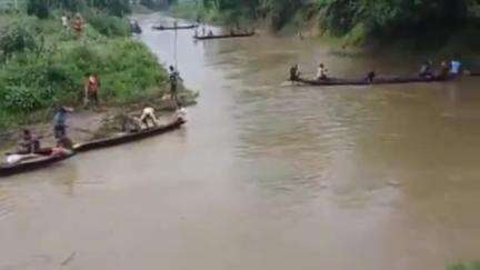 গণ্ডাছড়া: ডুম্বুর জলাশয় থেকে বিপুল পরিমাণ মাছ, মৎস্যজীবীদের মুখে হাসি