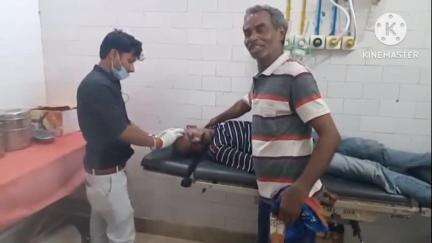 साहिबगंज: नॉर्थ कॉलोनी माल गोदाम में बाइक सवार युवक ने दीवार में मारी टक्कर, युवक सदर अस्पताल में भर्ती