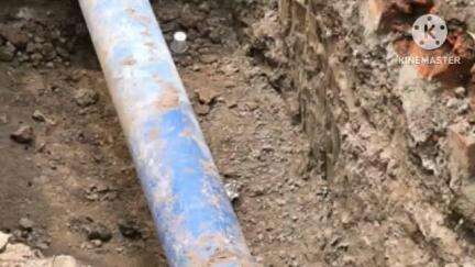 ফলতা: কাটাখালি এলাকায় পানীয় জলের পাইপলাইন ফেটে গিয়ে বিপত্তি ঘটনাস্থলে পৌঁছায় জনস্বাস্থ্য কারিগরি দপ্তরের কর্মীরা
