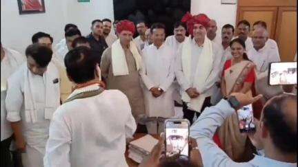 घंसौर: सिवनी में कांग्रेस की संविधान बचाओ यात्रा और कार्यकर्ता संवाद, घंसौर के कांग्रेसी कार्यकर्ता हुए शामिल