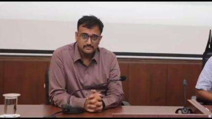 विजयराघवगढ़: विजयराघवगढ़ के जिवारा ग्राम में जिला पंचायत सीईओ ने हैंडपंप खनन कार्य देखा, पेयजल व्यवस्था सुचारु नहीं मिली