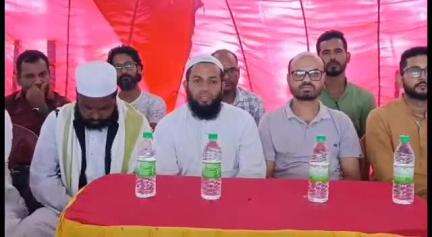 বৰপেটা: কয়াকুছি বজাৰত শতাধিক দোকানৰ শুভ উদ্বোধন কৰে পাকা বেতবাৰী উন্নয়ন খণ্ডৰ খণ্ড উন্নয়ন বিষয়া ছফিকুল ইছলামে