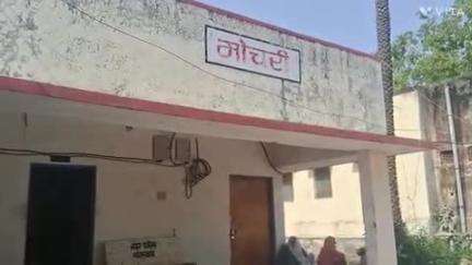 बागीदौरा: कलिंजरा थाना क्षेत्र के बिछावाडा गांव में घर के बाहर पशुओं को चारा डालते समय 62 वर्षीय महिला को जहरीले सांप ने काटा