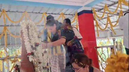 মেমারি ১: আদিবাসীদের পুজোয় জেলাশাসক এলেন মেমারিতে