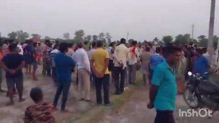 मार्टिनगंज: बरदह थाना क्षेत्र के खरगीपुर गांव के सिवान में 40 वर्षीय युवक का शव मिलने से मची खलबली, मौके पर पहुंची पुलिस