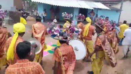 ଝାରସୁଗୁଡା: ବରତାପ ଗ୍ରାମରେ ଶିବ ମନ୍ଦିର ପ୍ରତିଷ୍ଠା ଉତ୍ସବ ଆରମ୍ଭ
