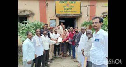देऊळगाव राजा: शेतकऱ्यांना बियाणे व खते शासकीय दराने द्यावी - जय शिवसंग्राम संघटनेची मागणी -कृषी कार्यालयात दिले निवेदन