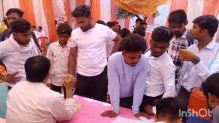 श्योपुर: रोजगार मेले में 252 युवाओं को रोजगार मिला, 163 को जॉब लेटर और ₹37 लाख से अधिक का ऋण वितरित किया गया